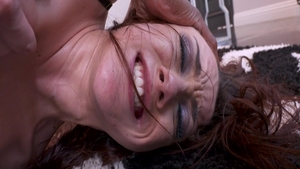Skinny redhead gonzo threesome
