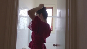 Shaved girl really likes masturbation in HD