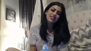 Shaved Briana Lee VIP masturbating on webcam
