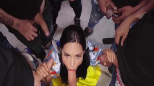 Apolonia Lapiedra gangbang XXX