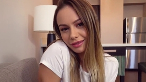 Long hair Naomi Swan riding big cock