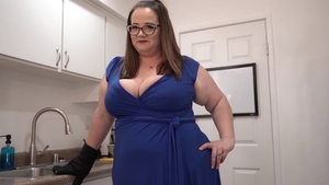 Fat Jessica Lu titty fucking & Jessica Lust in the kitchen