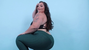 Fat babe Vanessa London cowgirl sex HD