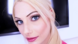 Hard ramming along with horny blonde