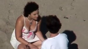 Amateur sensual kissing at the beach